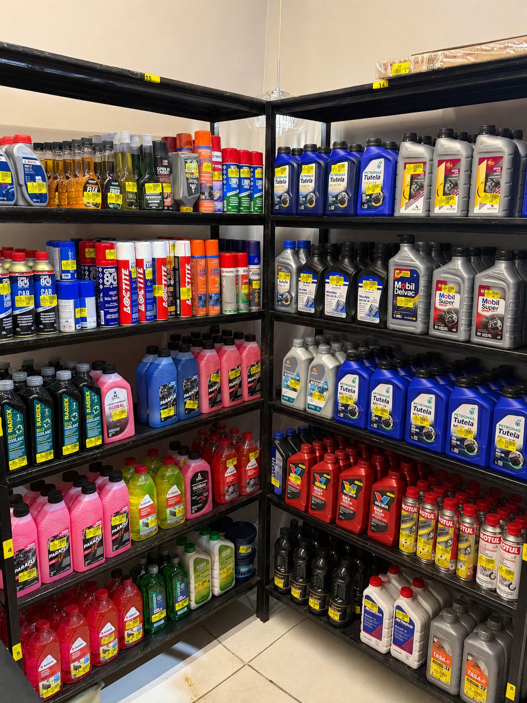Produtos automotivos da AutoTrack Center